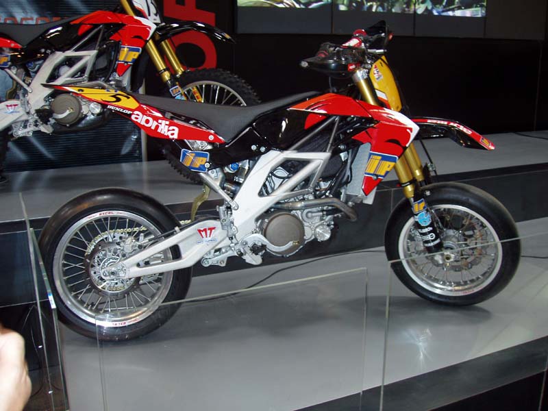 Aprilia Supermotard