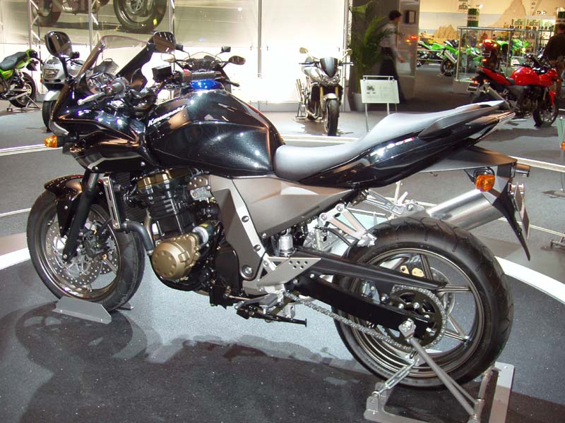 Kawasaki Z750S 1