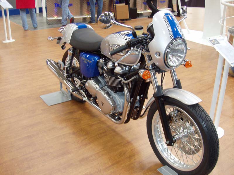 Triumph Truxton